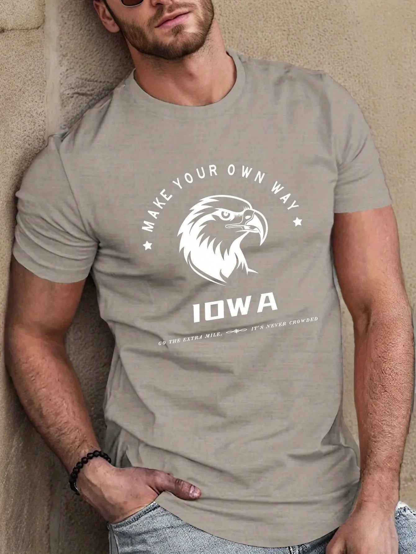 Men's Iowa "Find Your Own Way" Graphic T-Shirt - Vibrant Blue Casual Short Sleeve Tee with Eagle & Stars Design, Lightweight Summer Top, Regular Fit, Machine Washable, Bold Design, Breathable Fabric, Comfortable Shirt Dropshipman